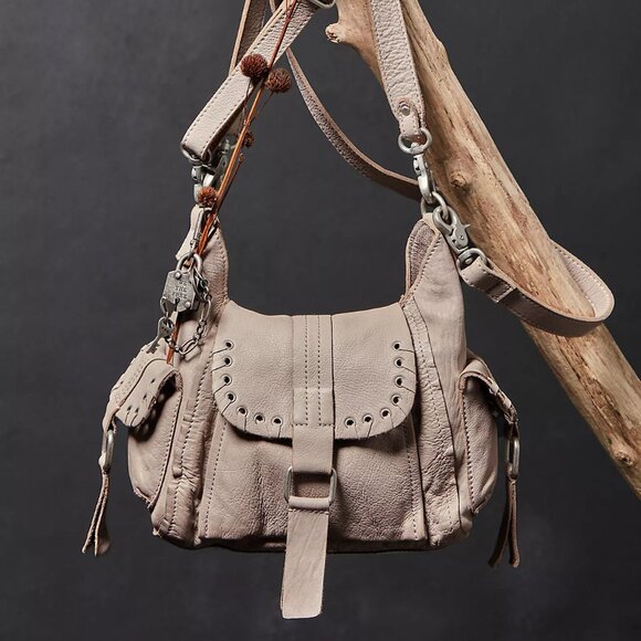 *SOLD* We The Free Baby Leigh Distressed Tote - Picture 5 of 5